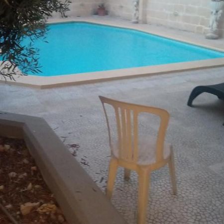 Modern Bedroom Gzira Luaran gambar