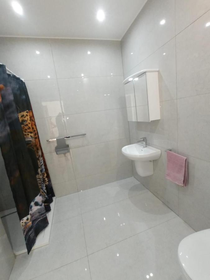 Modern Bedroom Gzira Luaran gambar